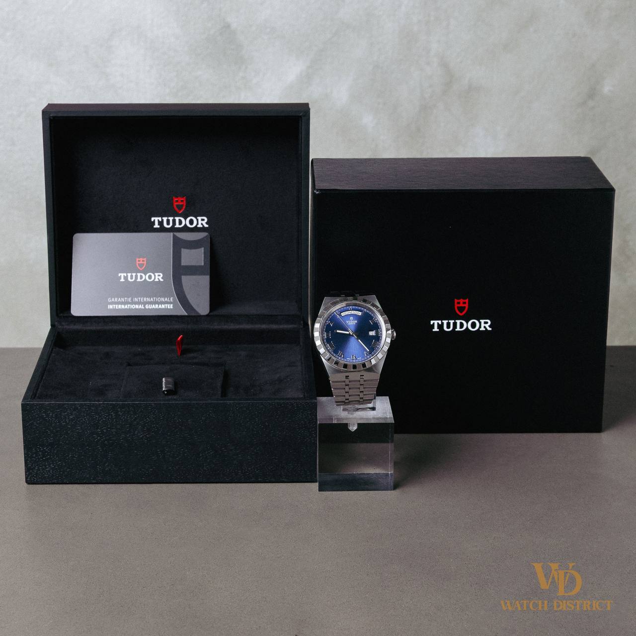 Tudor Royal M28600-0005