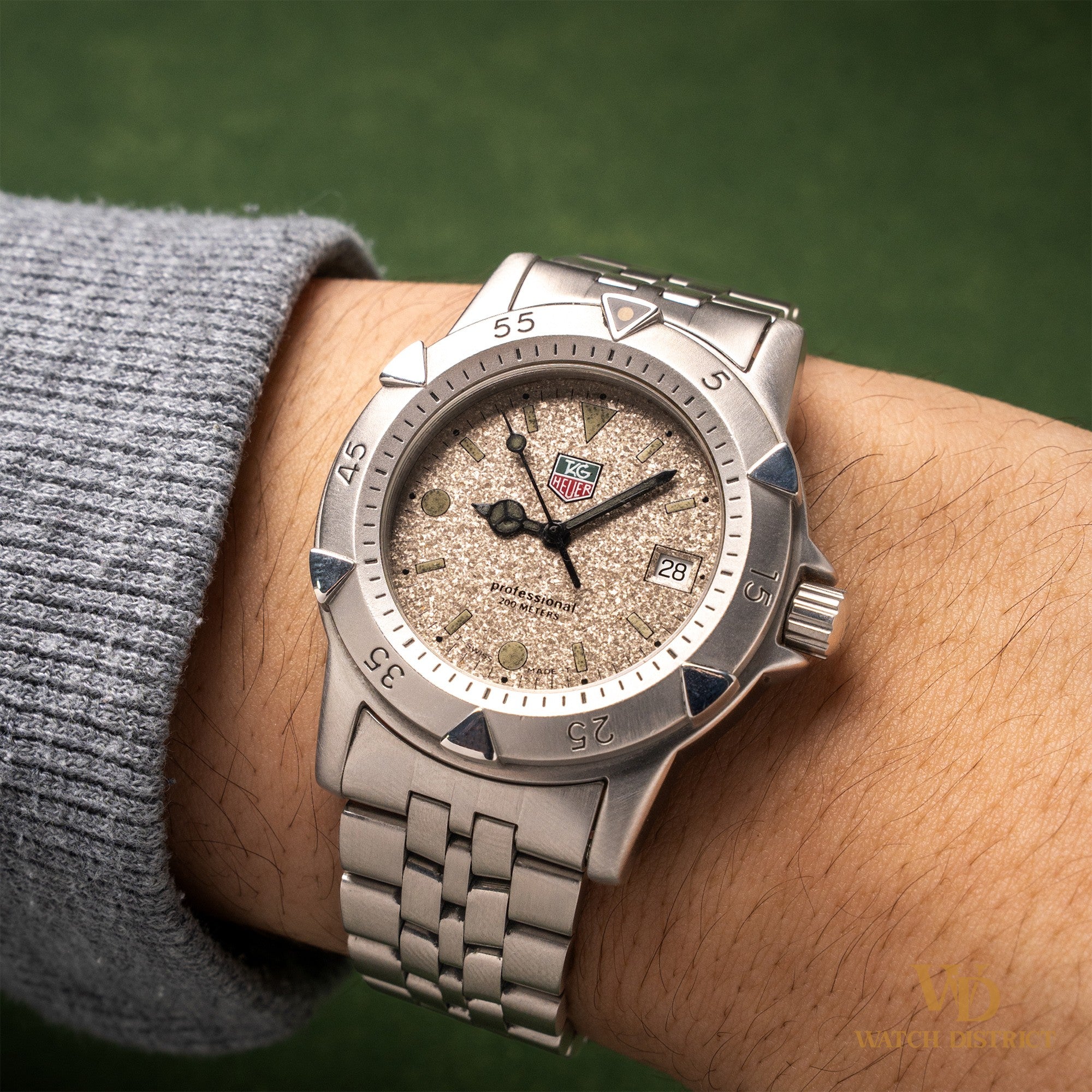 TAG Heuer Professional WD1211-K-20 – Watch District SG