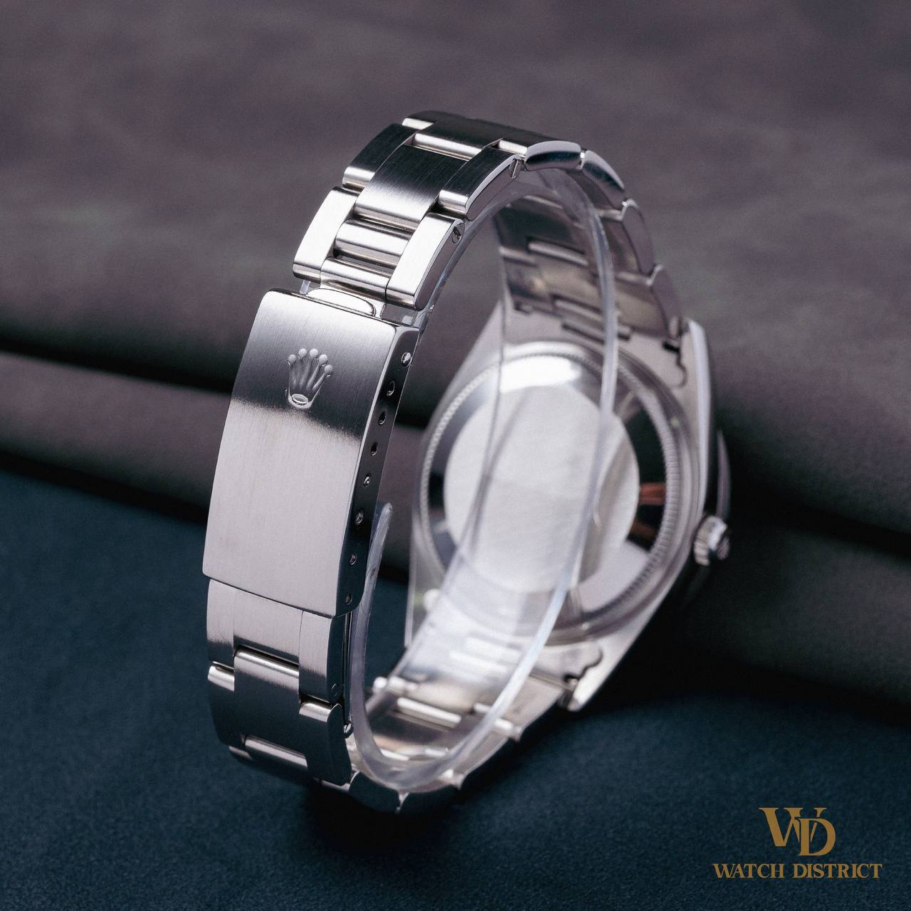 Rolex Oyster Perpetual Date 15210