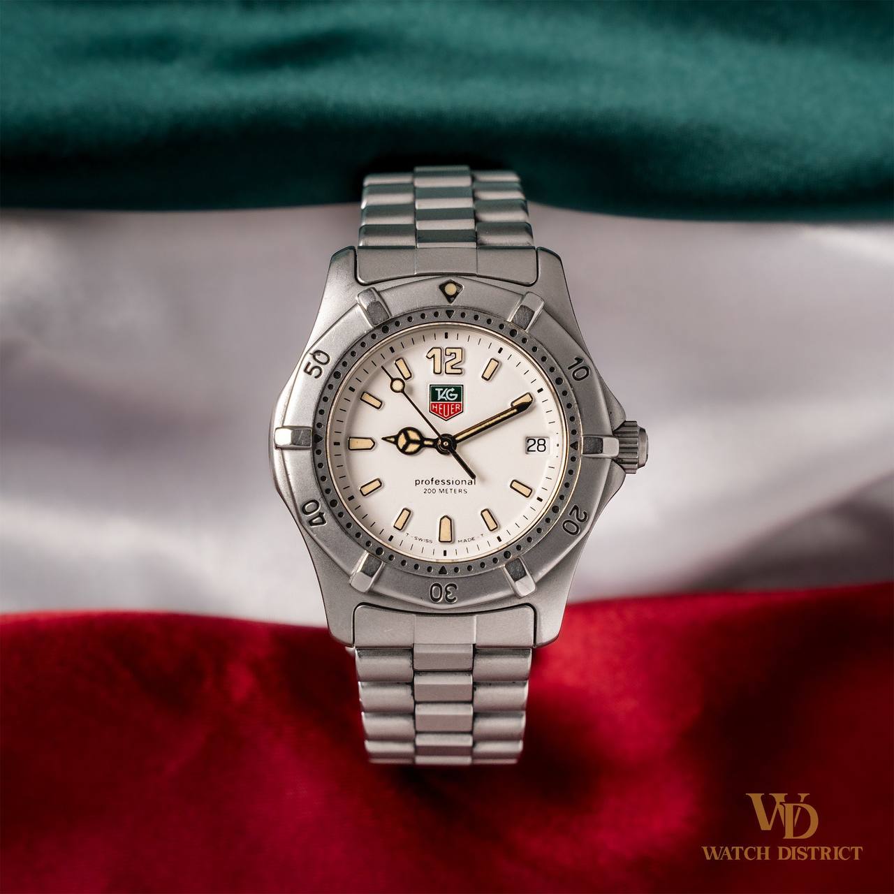 Tag Heuer Professional 200M WK1211.BA0309