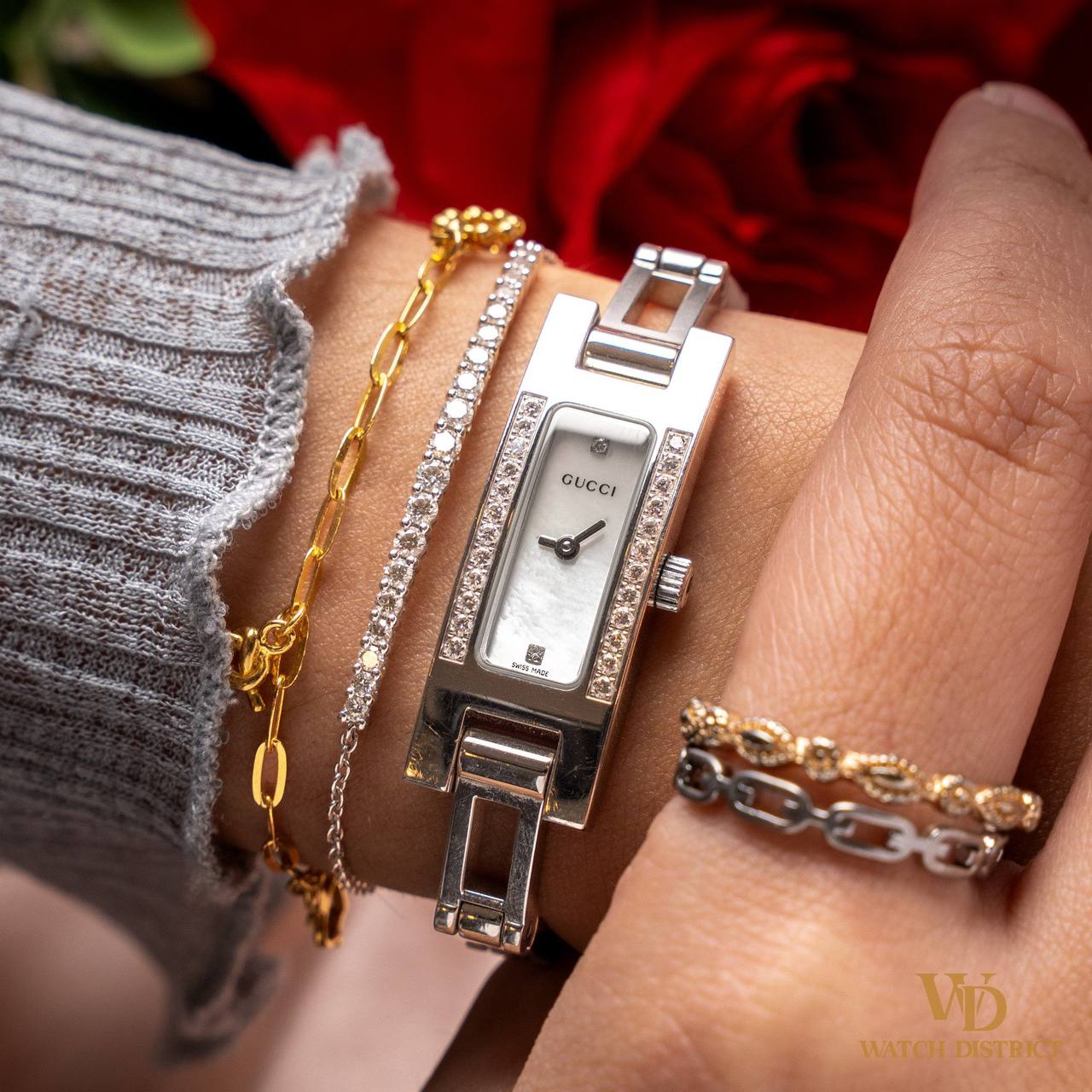 Gucci Watch Bangle 3900L