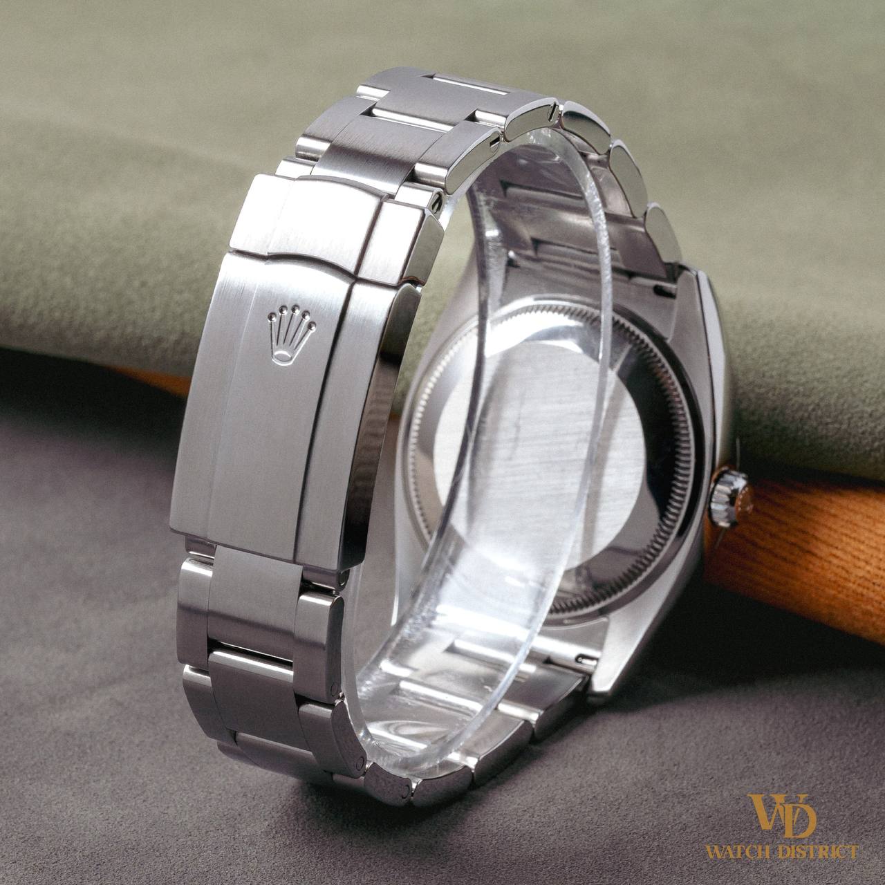 Rolex Oyster Perpetual 114200