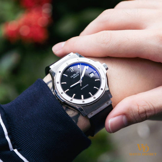 Hublot Classic Fusion 1915.NE10.1