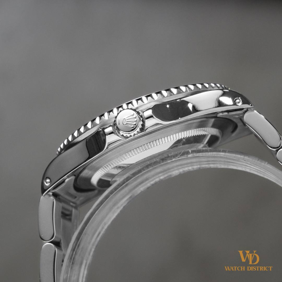 Rolex GMT-Master 16700