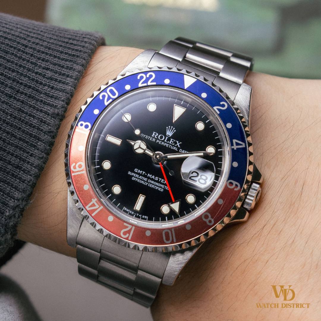 Rolex GMT-Master 16700
