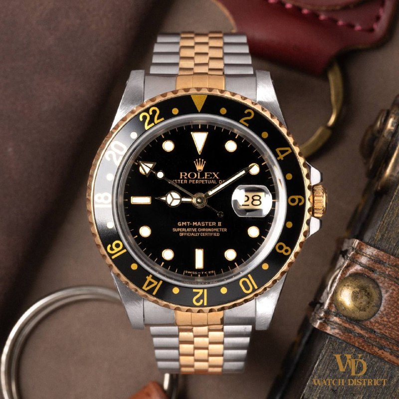 Rolex GMT-Master II 16713