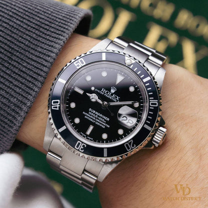Rolex Submariner Date 16610
