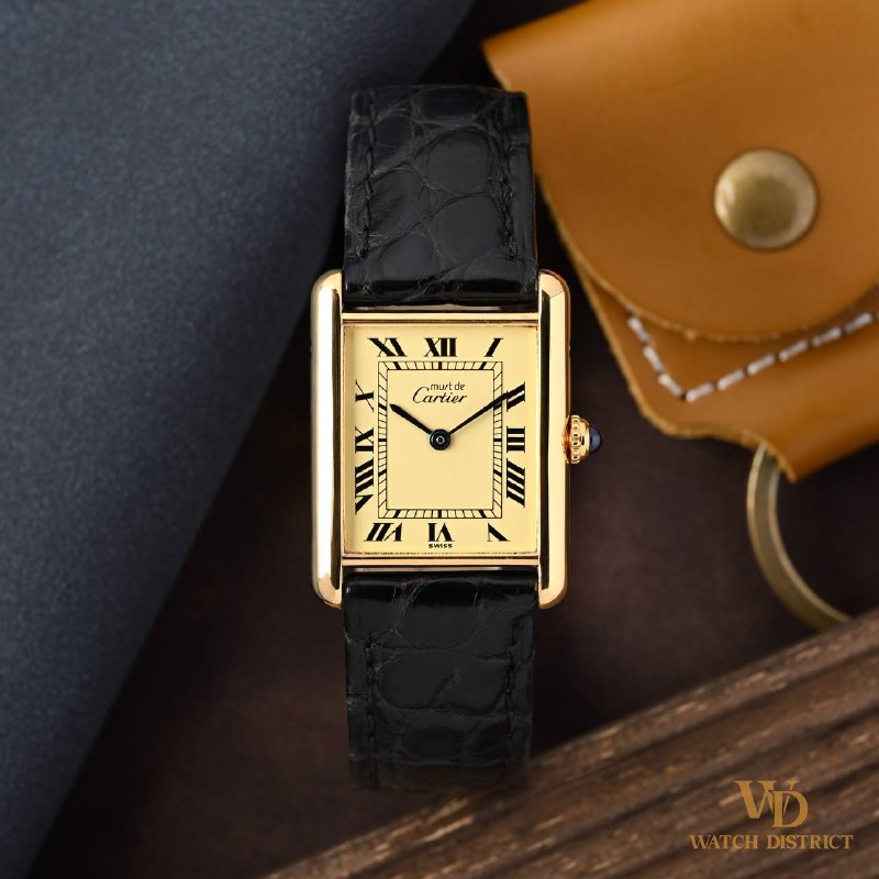 Cartier 23.5 x Must Tank W1002753