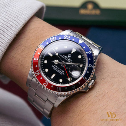 Rolex GMT-Master 16700