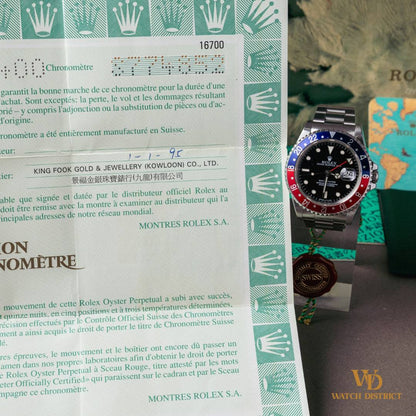 Rolex GMT-Master 16700