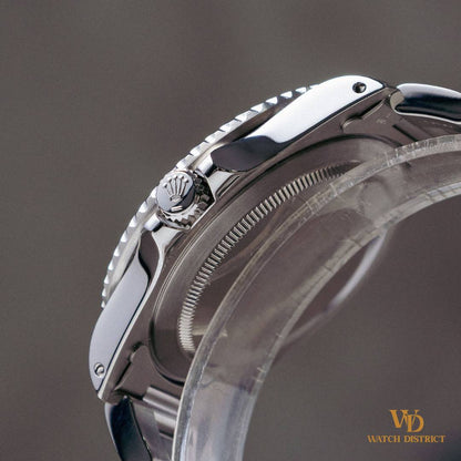 Rolex GMT-Master 16700