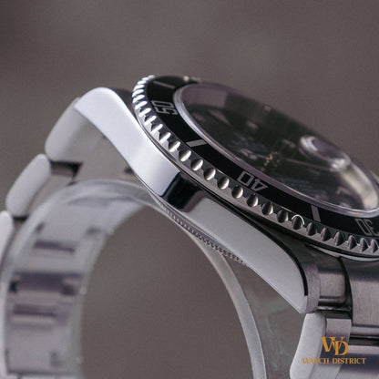 Rolex Submariner Date 16610