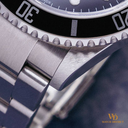 Rolex Submariner Date 16610