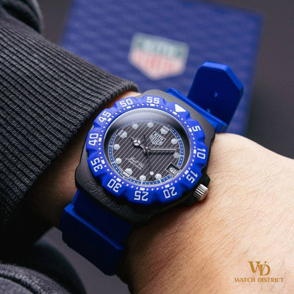 Tag Heuer x Kith Formula 1 WA121J.BT0012 Quartz