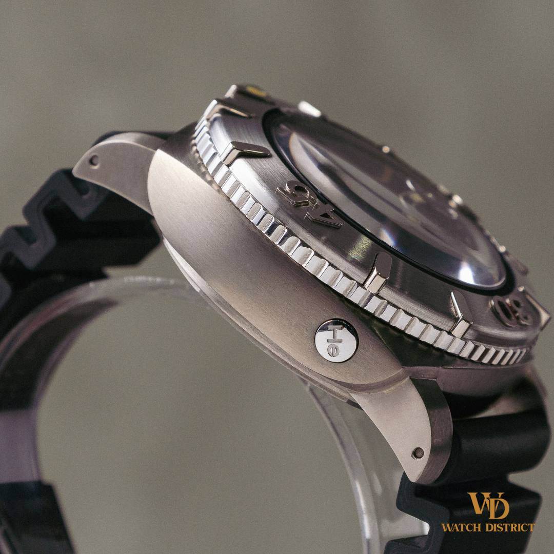 Panerai Luminor Submersible 2500M PAM00194