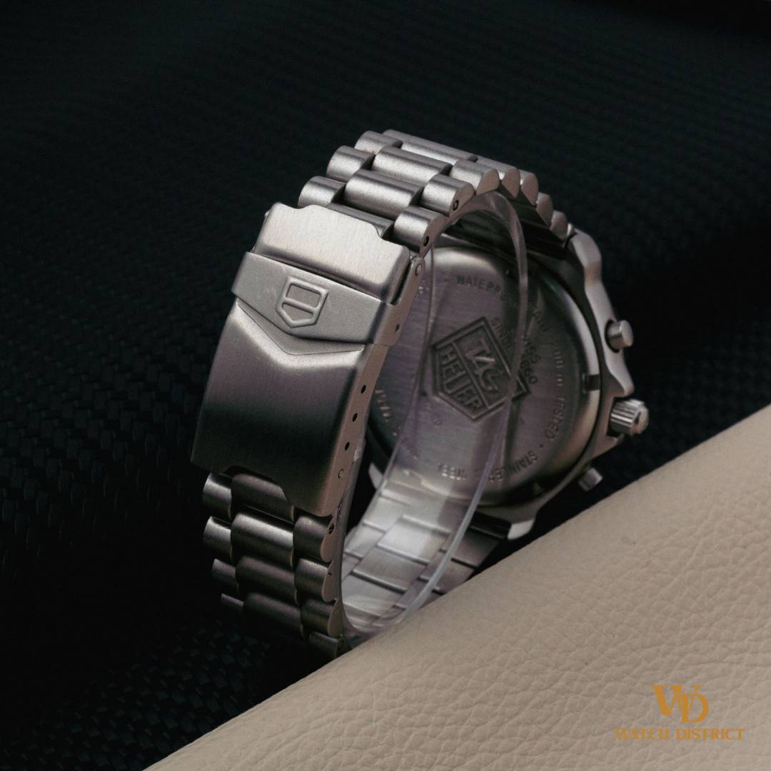 Tag Heuer Formula 1 Chronograph CA1212-R0 – Watch District SG