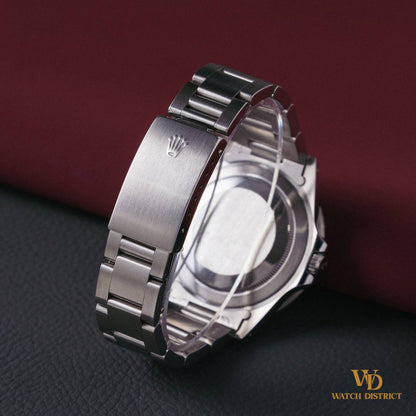 Rolex GMT-Master 16700