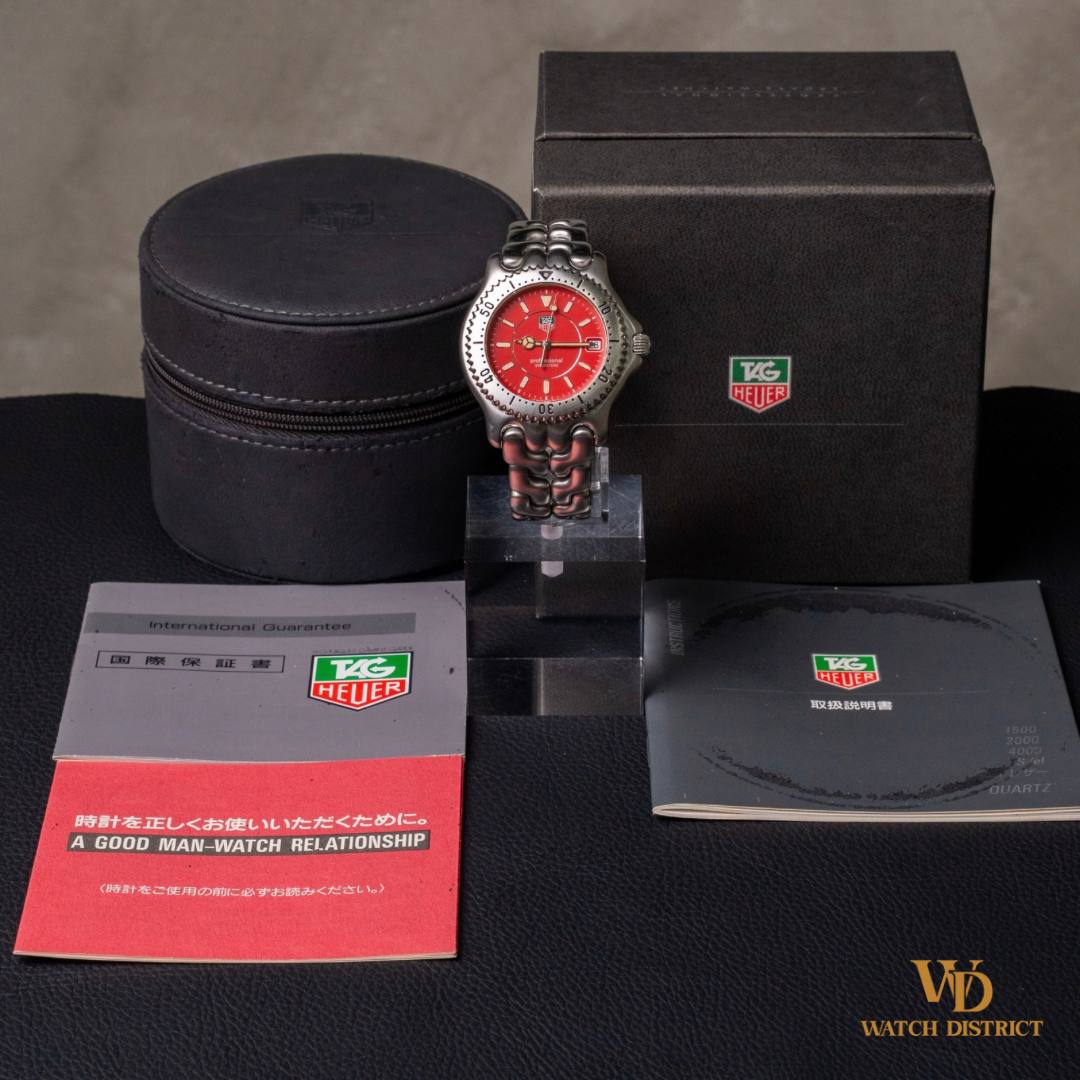 Tag Heuer Professional 200m WG111C