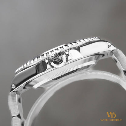 Rolex Submariner No-Date 14060M
