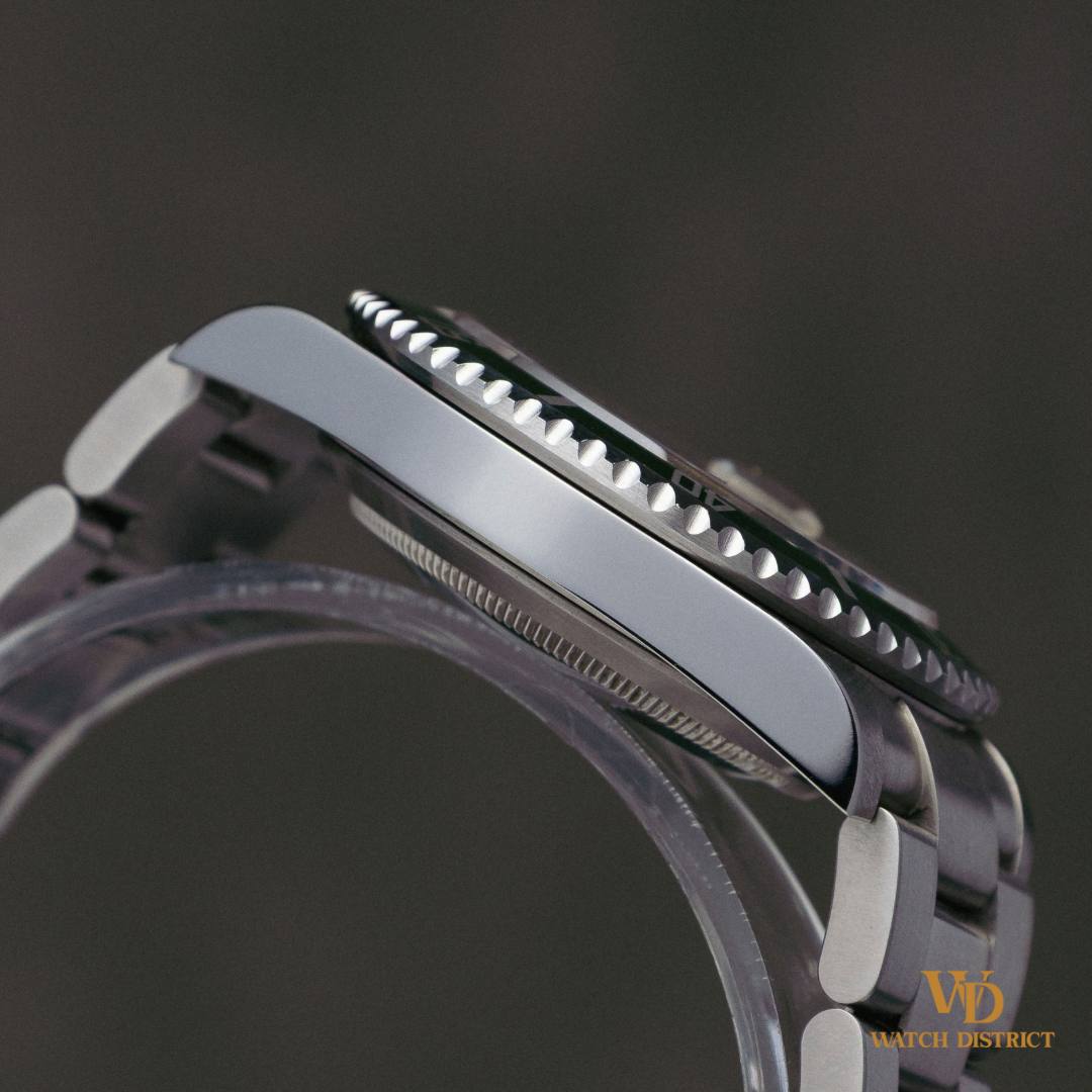 Rolex Submariner Date 16610LV