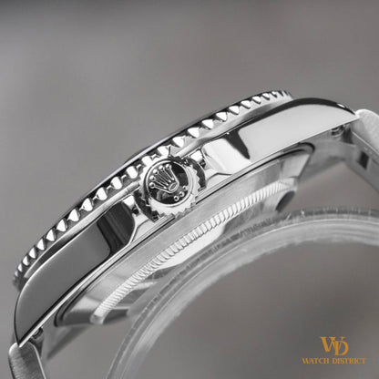 Rolex Submariner Date 16610LV