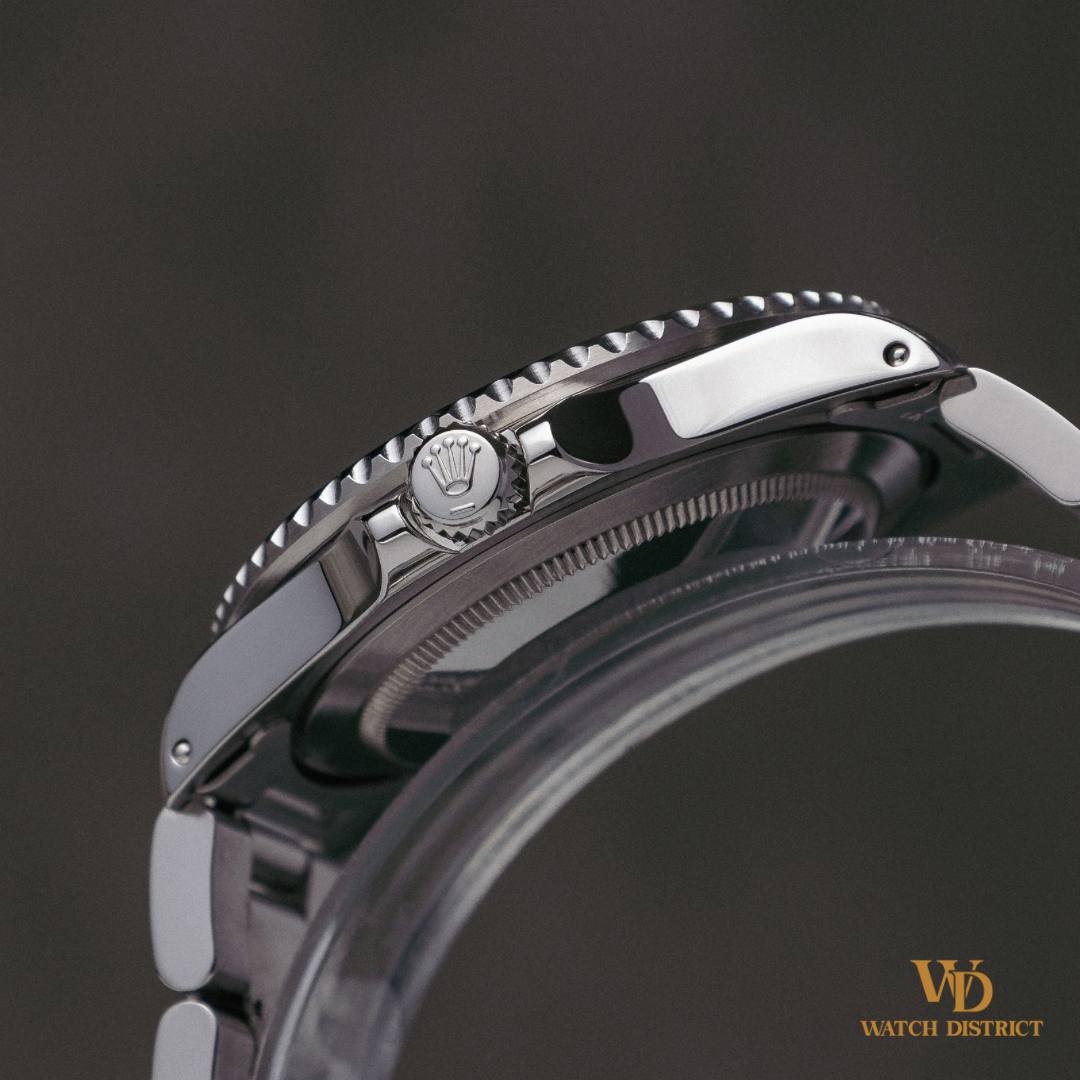 Rolex GMT-Master 16700