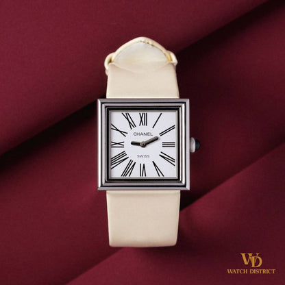 Chanel Mademoiselle H0572