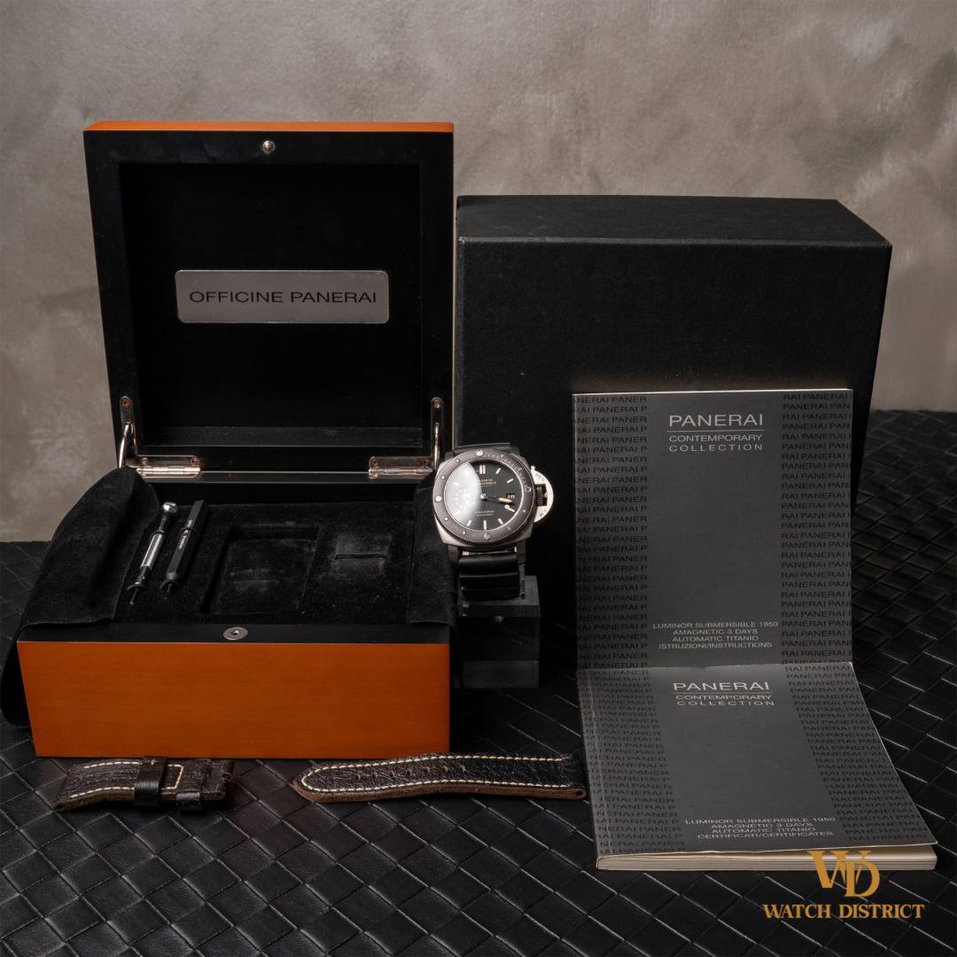 Panerai Luminor Submersible 1950 Amagnetic 3 Days PAM00389