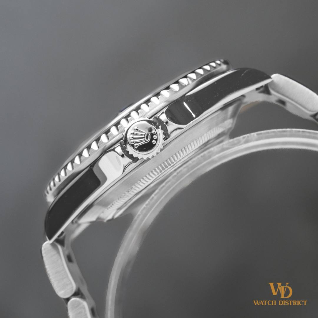 Rolex Submariner Date 16610LV