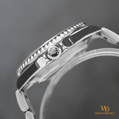 Rolex Submariner Date 16610LV