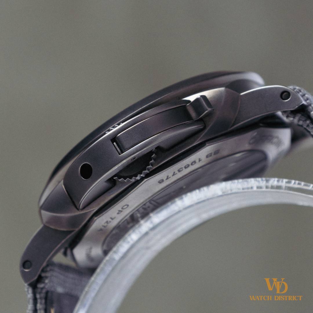 Panerai Luminor 1950 44 3 Days GMT PAM01036