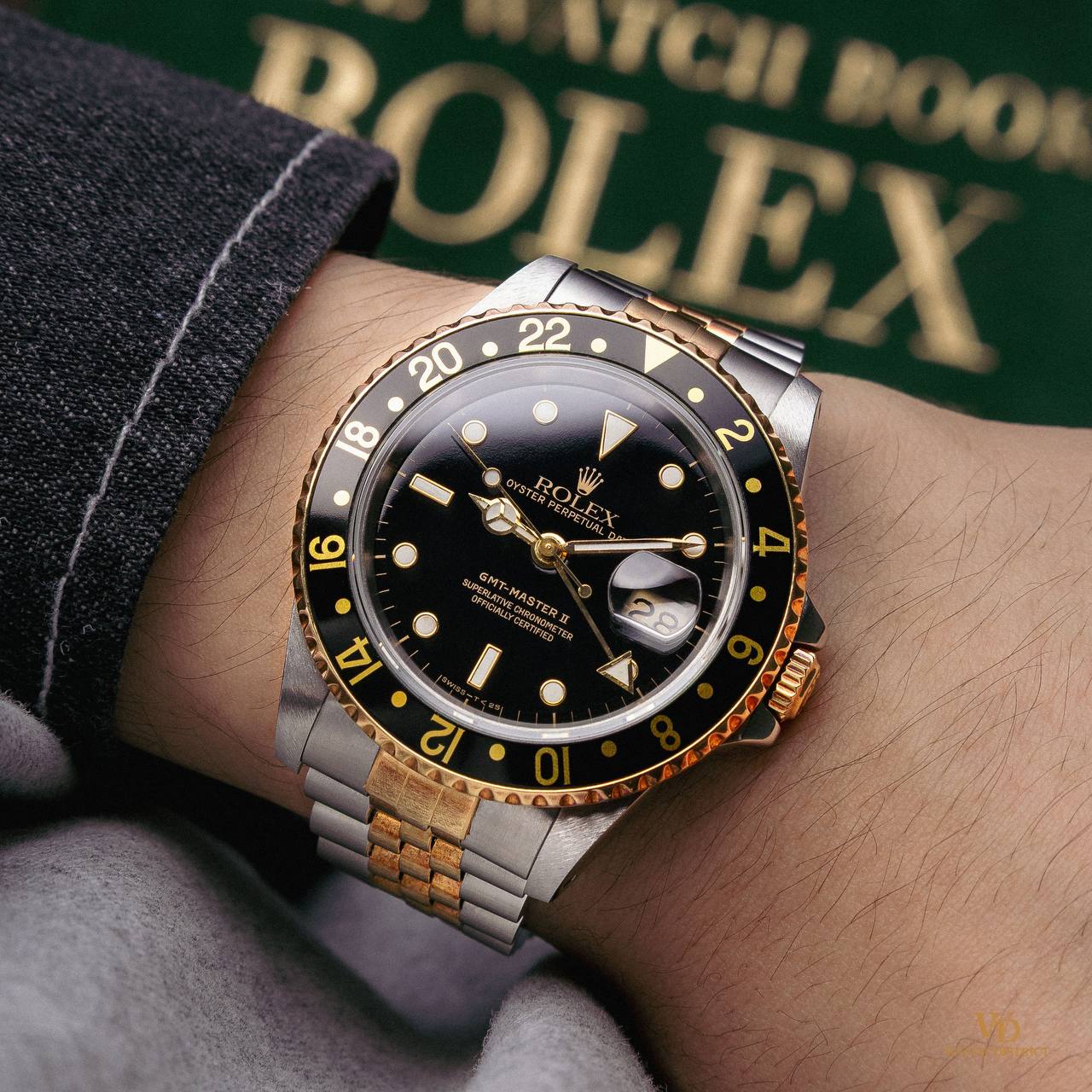Rolex GMT-Master II 16713