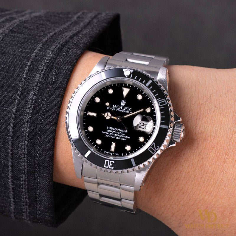 Rolex Submariner Date 16610