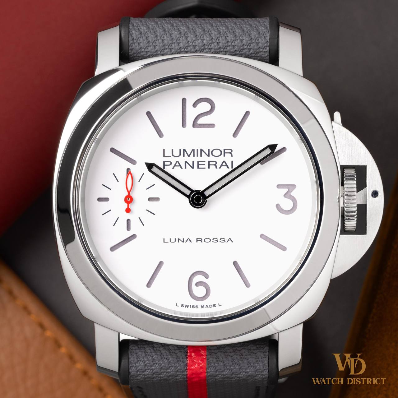 Panerai Luminor Luna Rossa PAM01342
