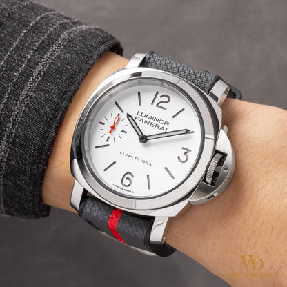 Panerai Luminor Luna Rossa PAM01342