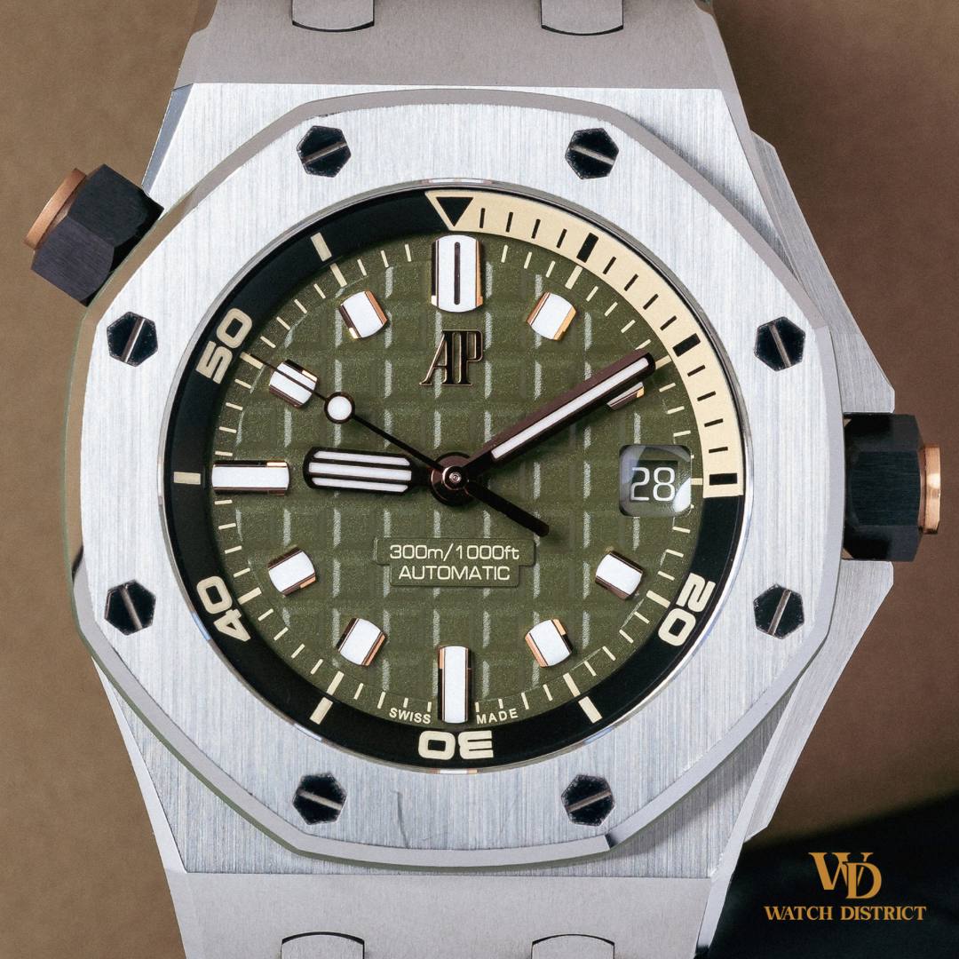 Audemars Piguet Royal Oak Offshore Diver 15720ST.OO.A052CA.01