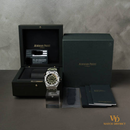 Audemars Piguet Royal Oak Offshore Diver 15720ST.OO.A052CA.01