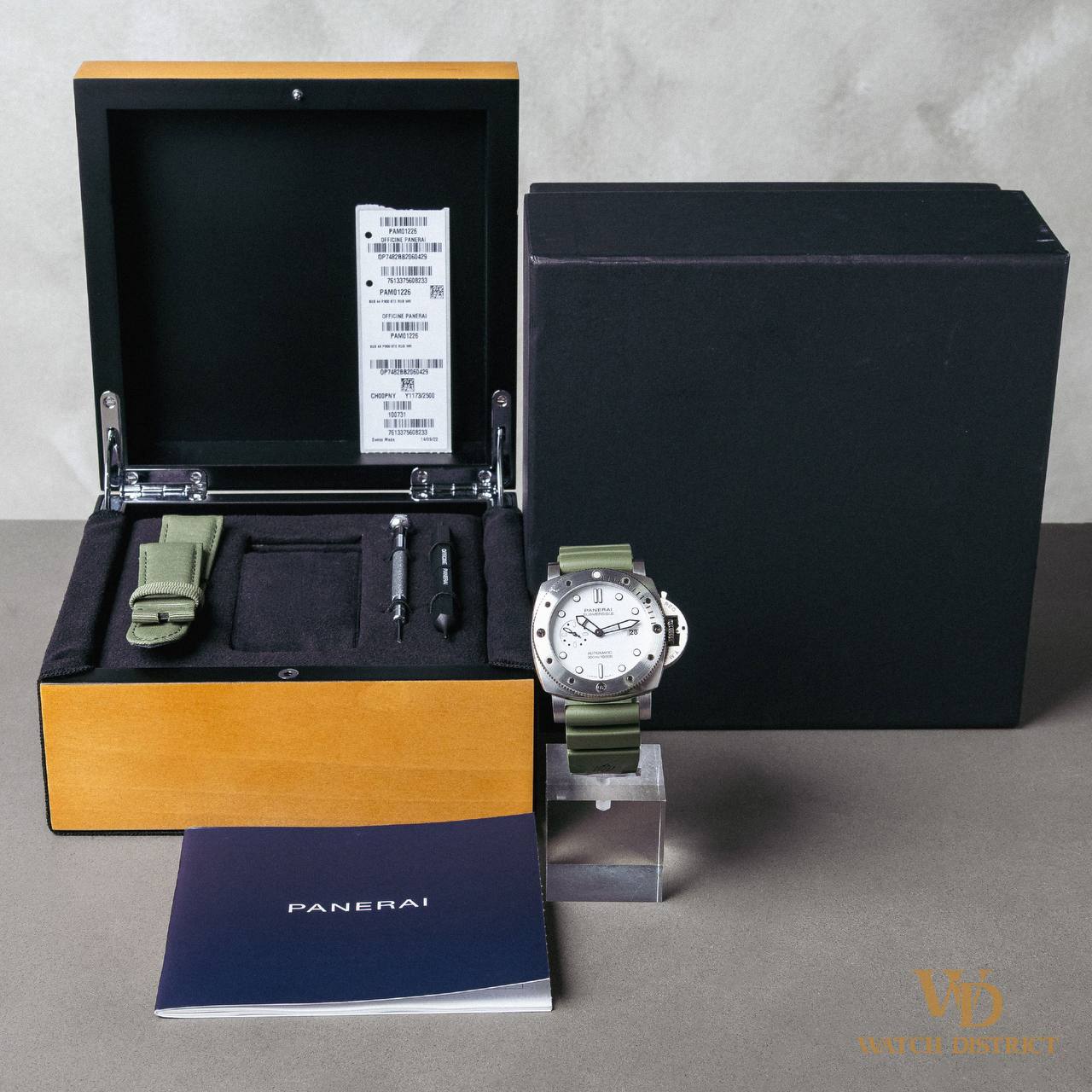 Panerai Submersible QuarantaQuattro Bianco PAM01226
