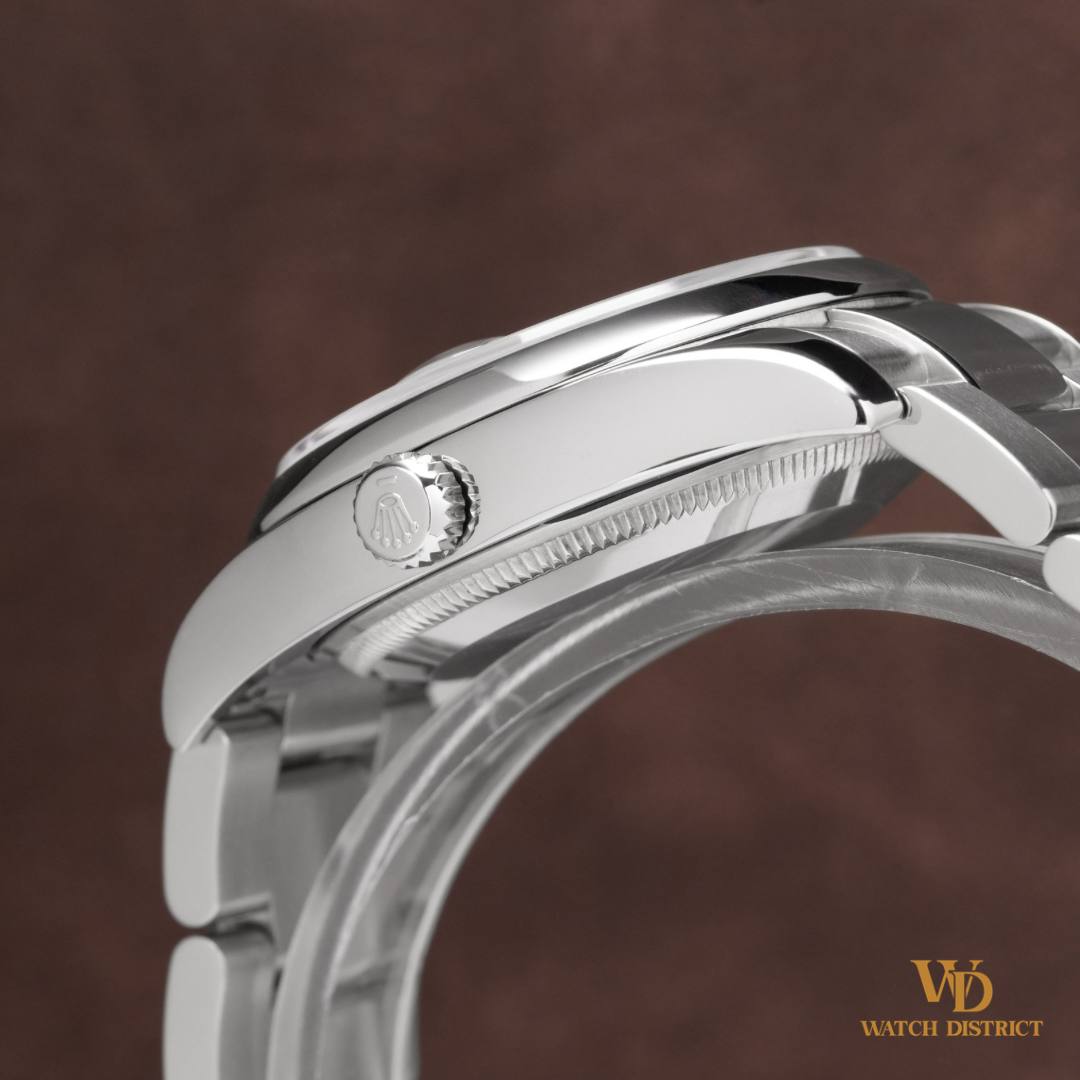 Rolex Oyster Perpetual Date 115200