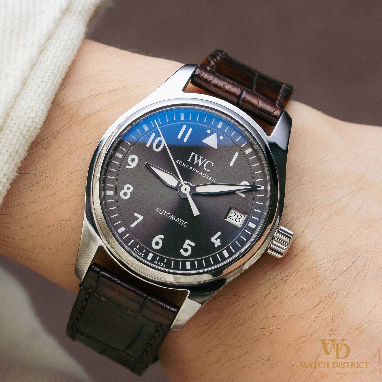 IWC Pilots Watch IW324001