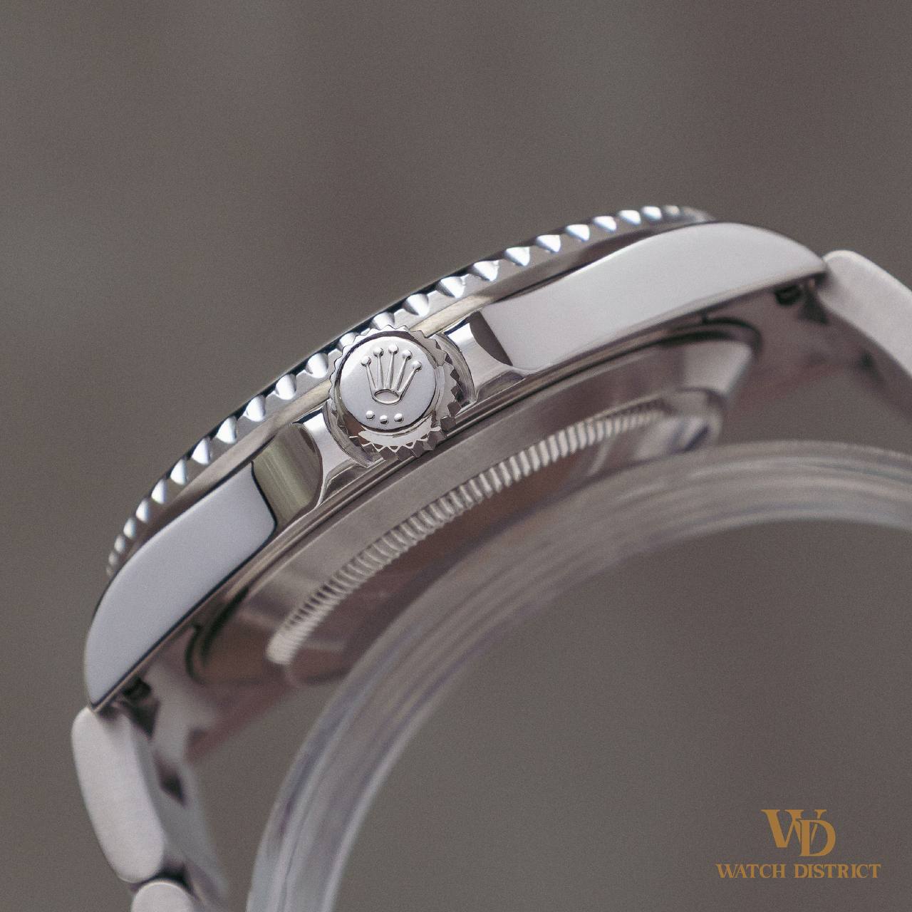 Rolex Submariner 16610LV
