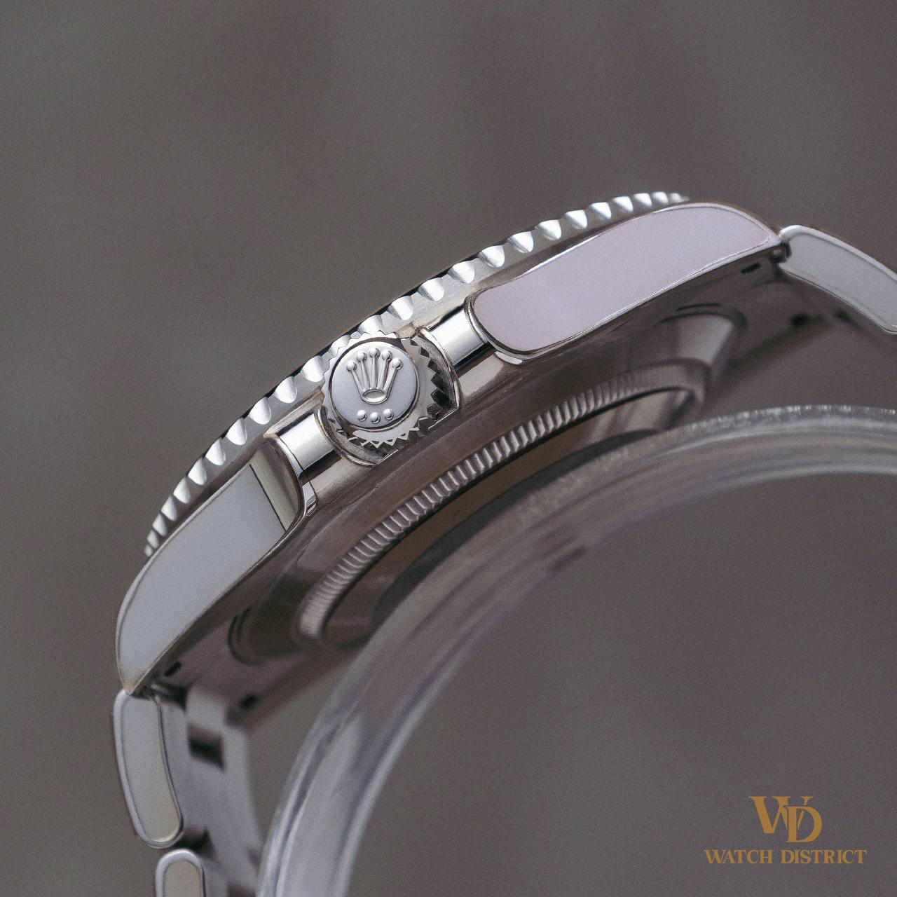Rolex Submariner No-Date 124060