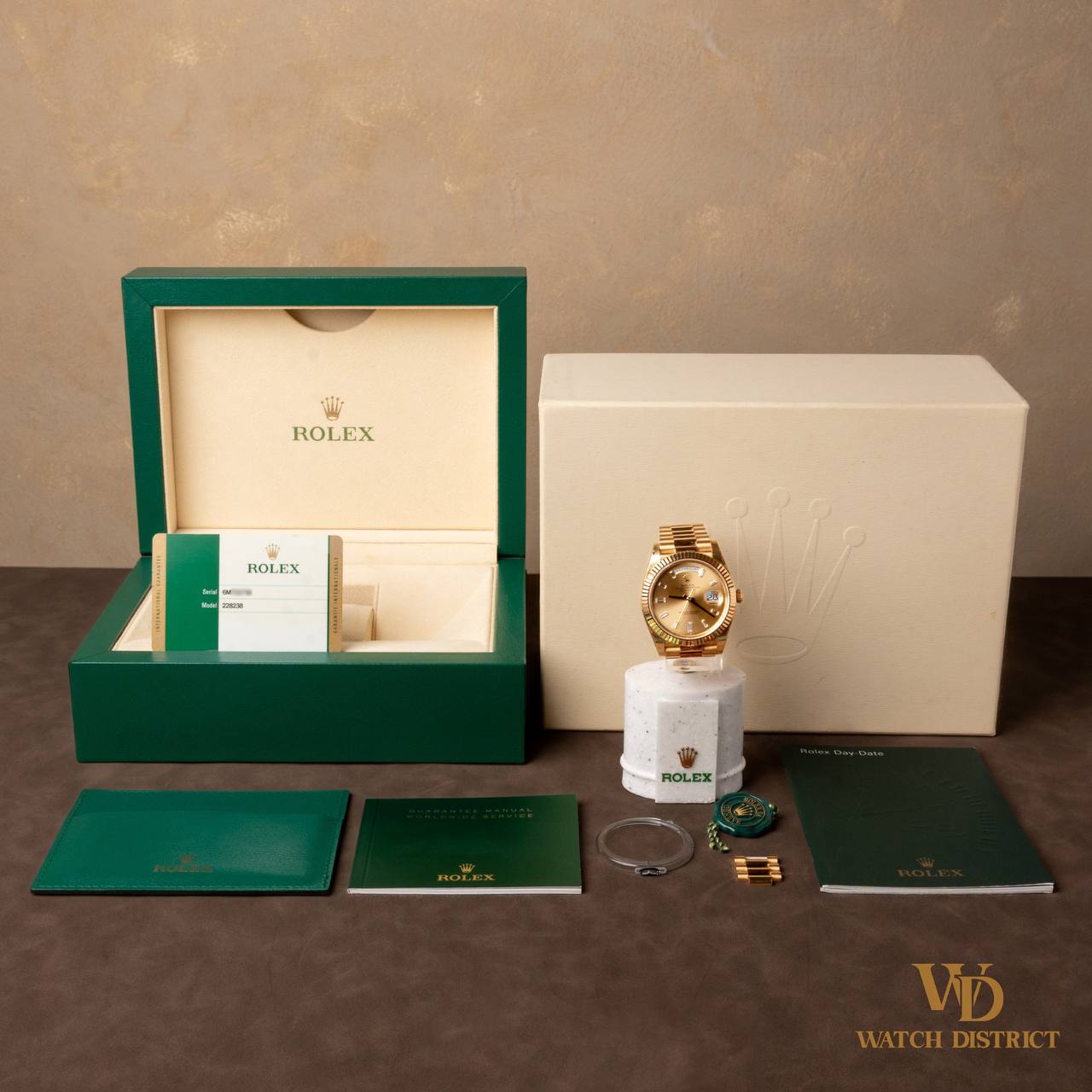 Rolex Day-Date Full Yellow Gold 228238