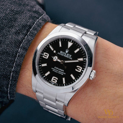 Rolex Explorer I 214270