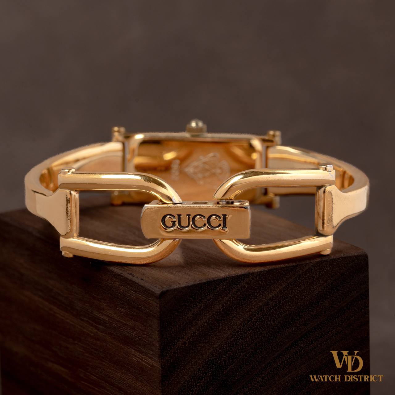 Gucci Bangle Watch 1500