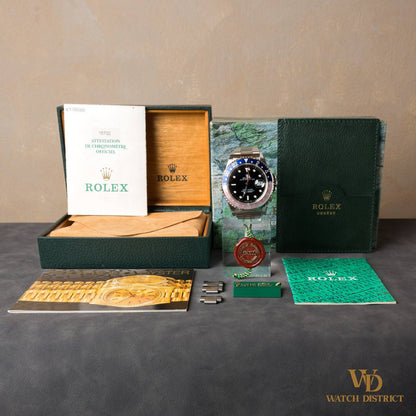 Rolex GMT-Master 16700