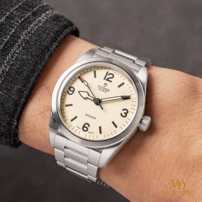 Tudor Ranger M79930-0007