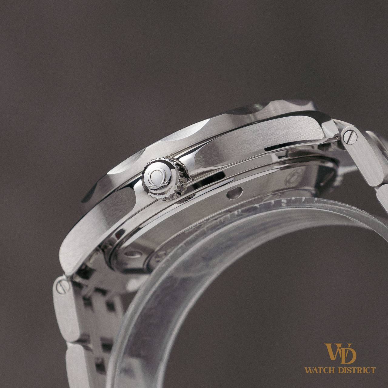 Omega Seamaster Black Dial 212.30.36.20.01.002