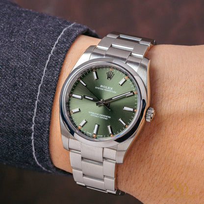 Rolex Oyster Perpetual 114200