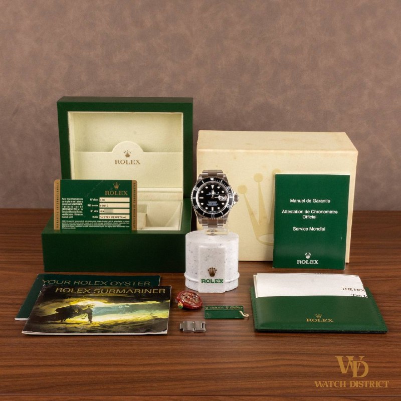 Rolex Submariner Date 16610